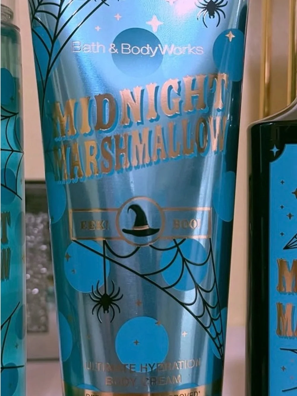 Bath & Body Works Midnight Marshmallow Blue & Black Hydrating Body Cream